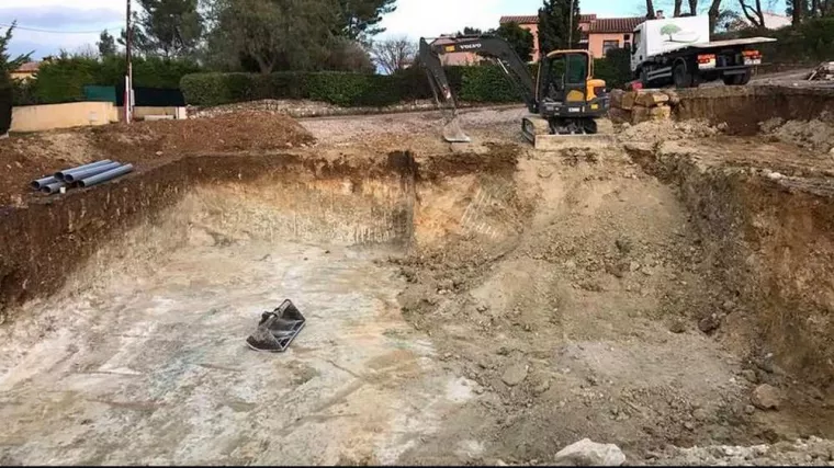 Travaux de terrassement pour construction de maison, Mougins, MANZONE